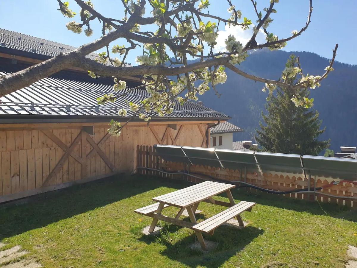 App Col Di Lana - Agriturismo La Majon Da Col Colle Santa Lucia Εξωτερικό φωτογραφία