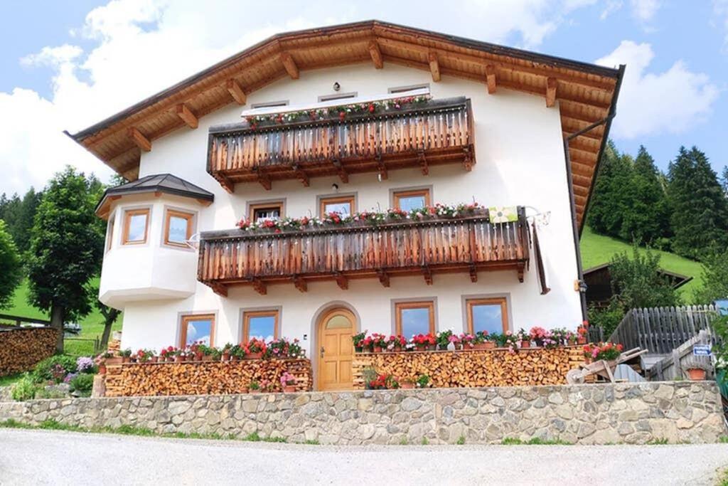 App Col Di Lana - Agriturismo La Majon Da Col Colle Santa Lucia Εξωτερικό φωτογραφία
